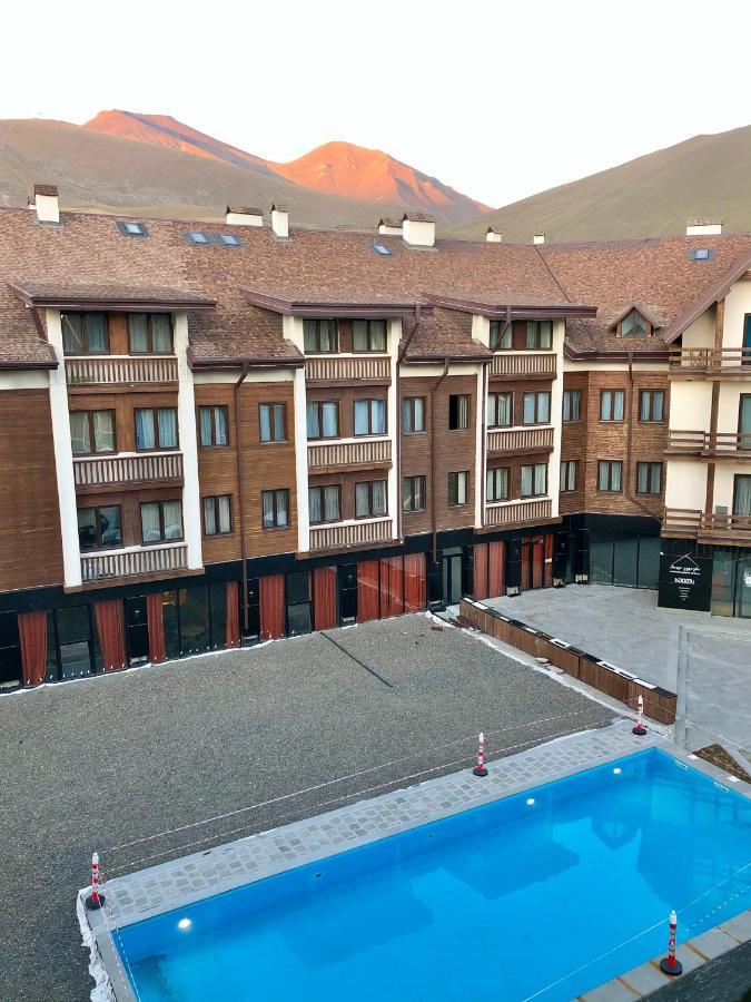 Gvc New Gudauri Apartment Bagian luar foto